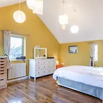 3 Bed In Oc-n34625 *