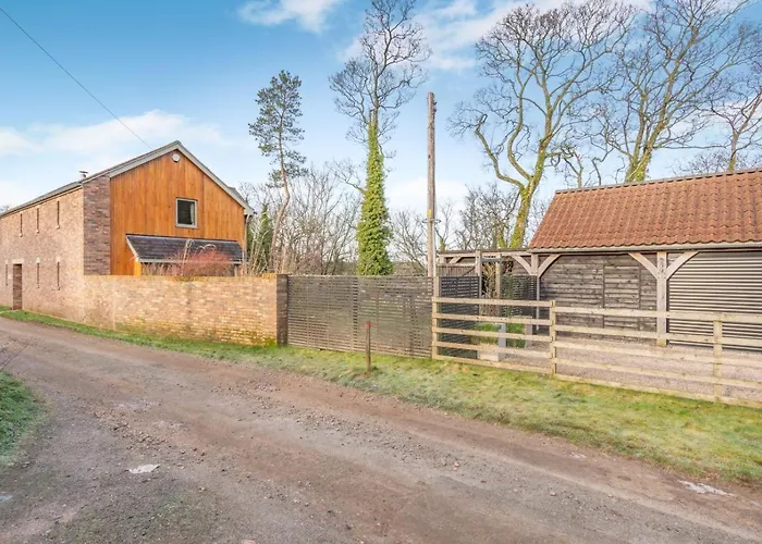 بيت للعطل 3 Bed In Oc-n34625 *