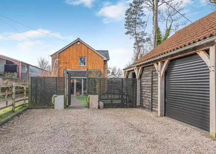 بيت للعطل 3 Bed In Oc-n34625 *